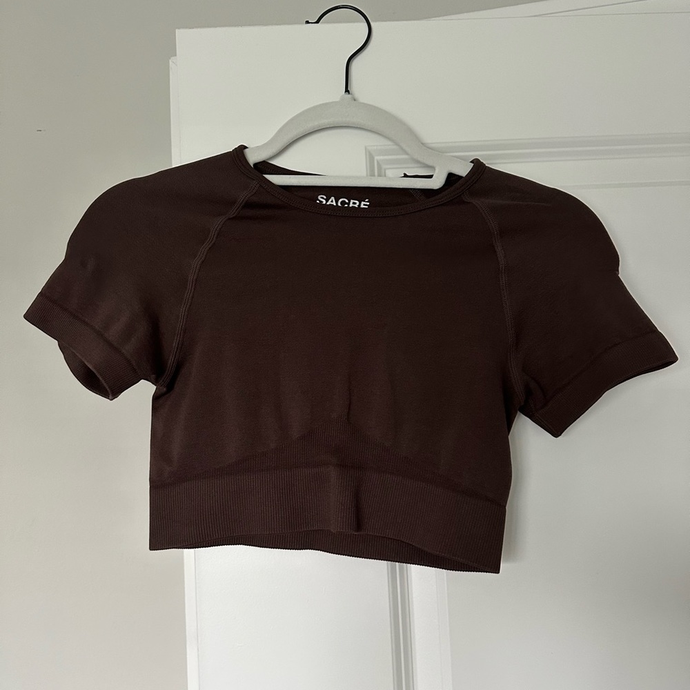 STACIA RASHGUARD CROP SHORT SLEEVE BROWN SIZE S